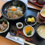Sumiyaki Koubou Shin - ハマチの漬け丼（800円）_2022年5月