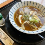 炭焼工房 心 - 醤油ラーメン（650円）_2022年5月