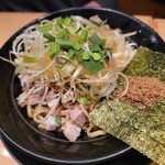 横浜家系ラーメン 一門家 - 