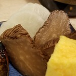 出羽鮨 - いぶりがっこ。