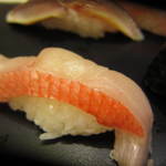 すしざんまい - 金目鯛を逆方向から