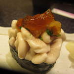 すしざんまい - 白子、上のジュレに味がついてるんで、そのままどうぞ。