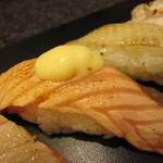 すしざんまい - サーモン