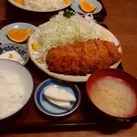 Tonkatsu Sasa - ジャンボメンチカツ定食