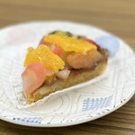 FLO PRESTIGE - 季節フルーツタルトパイ（３１３円）