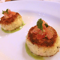 ウルフギャング・パック カフェ 愛知芸術文化センター店 - クラブケーキ