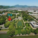 おでんや おばちゃん - 駿府城公園の空撮からの店の位置　本丸は写真でいう左奥にあったらしい