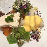 ロドラント ミノルナキジン - 白アスパラと鱒のカモーク