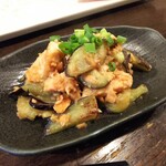 金町製麺 - 佐渡サーモンと茄子の味噌炒め