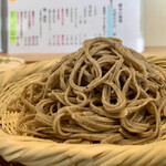 蕎麦に銘酒 蔵美庭 - 【別誂】浦臼産牡丹蕎麦 粗碾き玄蕎麦