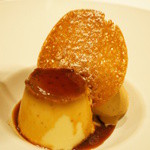 ラシェリール - クレームキャラメル　塩キャラメルアイスクリーム添え
      