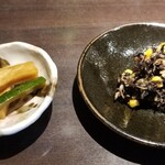 鉄板中華 仁 - ランチの副菜と香の物