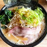 横浜ラーメンとんこつ家 - 