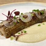 restaurant KAM﻿ - 太刀魚のロースト 新玉ねぎとベルベンヌを炊き込んだピューレ