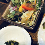 Kohana Kafe - 野菜サラダとお漬物