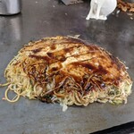 お好み焼 かばざわ - そば肉玉、600円