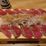 馬喰ろう - ■豪快桜肉のタタキ盛り 880円(外税)■