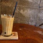 Trunk Coffee & Craft Beer - Iced Latte 650円
