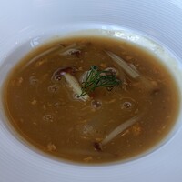 中国菜 老四川 飄香 銀座三越店 - 雲丹入り鱶鰭スープ