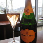 キッチン - グラハム・ベック　ブリュット・ロゼ　ウェスタンケープ