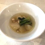 コボコモード - 鶏肉と大根のスープ