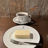 ムーン ファクトリー コーヒー - 料理写真:『自家製チーズケーキ¥600』 『深煎りEFブレンド7¥850』