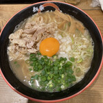 麺家　味勲拉 - 誠らーめん 700円