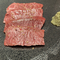 YAKINIKU BON'S - 