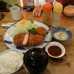 旨いとんかつ 海老フライ 文治郎 - 上ロースカツ定食