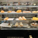 176272915 - バールとしてのブリオッシュなど