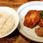 リングツリー - 本日のお肉ランチ　カツレツ