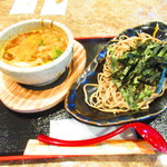 にくそば処 花のれん - 牛とろ肉蕎麦（温つけ麺）　９５０円（税込）【２０２２年６月】