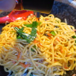 麺酒房 龍安 - ラー油投入～♪