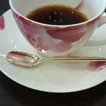 琥珀亭 - 内側にも、はなびら