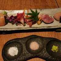 鶏一途 - 刺身の盛合せ