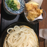 讃岐うどんと地鶏丼の店 香房 - 