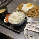 Okonomiyaki Teppanyaki Tougi - 同じく