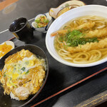Sakuraan - カツ丼と海老天うどんのセット
