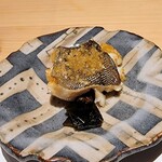 Sushi Panchi - 北海道積丹のアイナメ、北海道ではあぶらこの香味焼き、山椒と昆布の佃煮を添えて