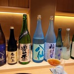 日本料理 研野 - 今日の日本酒はご主人の故郷の青森産ばかり、
      陸奥八仙、田酒の善知鳥、豊盃、稲村屋、鳩正宗、稲村屋の菊乃井