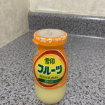 Yamada Udon Shokudou - ひとっ風呂浴びた後に飲んだフルーツ牛乳。美味しかった(嬉) ('22/06/01)