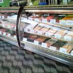 宮内商店 - お肉屋さんですがお惣菜もたくさんあります。