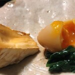 鳥田中 - カマンベール・半熟鶉卵も燻製