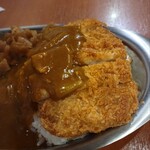 もつ千 - カレー、チキンカツ