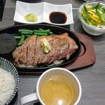 UNMA-I STEAK - サーロインステーキセット200g 1,600円(税込)