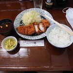 Tsubaki - ランチロース定食