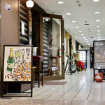 餃子とスパークリング バブルス - ダイアパレス伏見1Fです