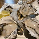 Italian ＆ Oyster Season - 