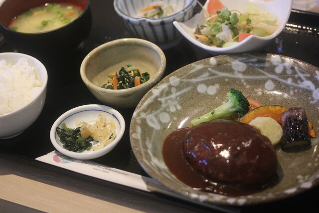 四季音 ページ ビストロ四季音｜山口県周南市にある創作料理の店｜