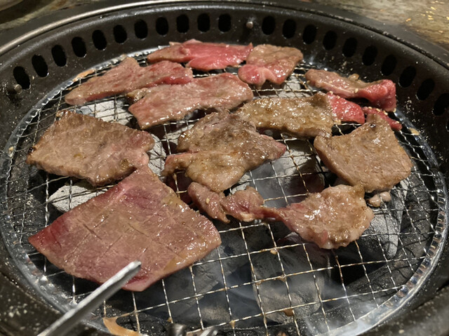 Yakiniku Horumon Gyushige Hirai Ten